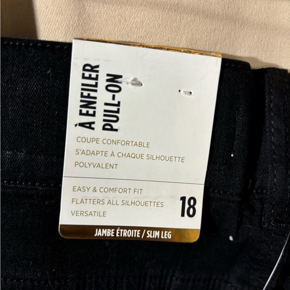 NWT Laura Slim Leg Pull-on Jeans - Picture 10 of 12